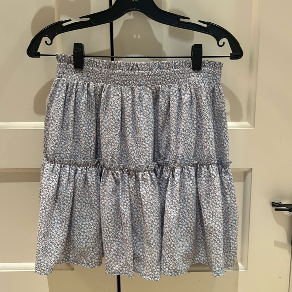 Princess Polly women’s size 8 blue skirt